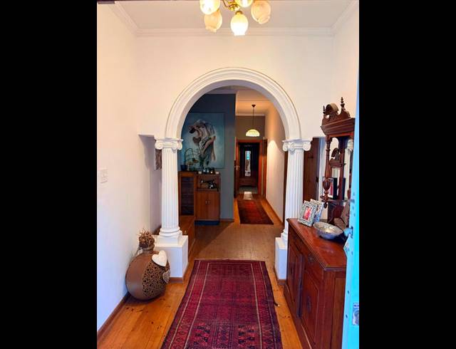 3 BEDROOM HOUSE FOR SALE IN BOSTON